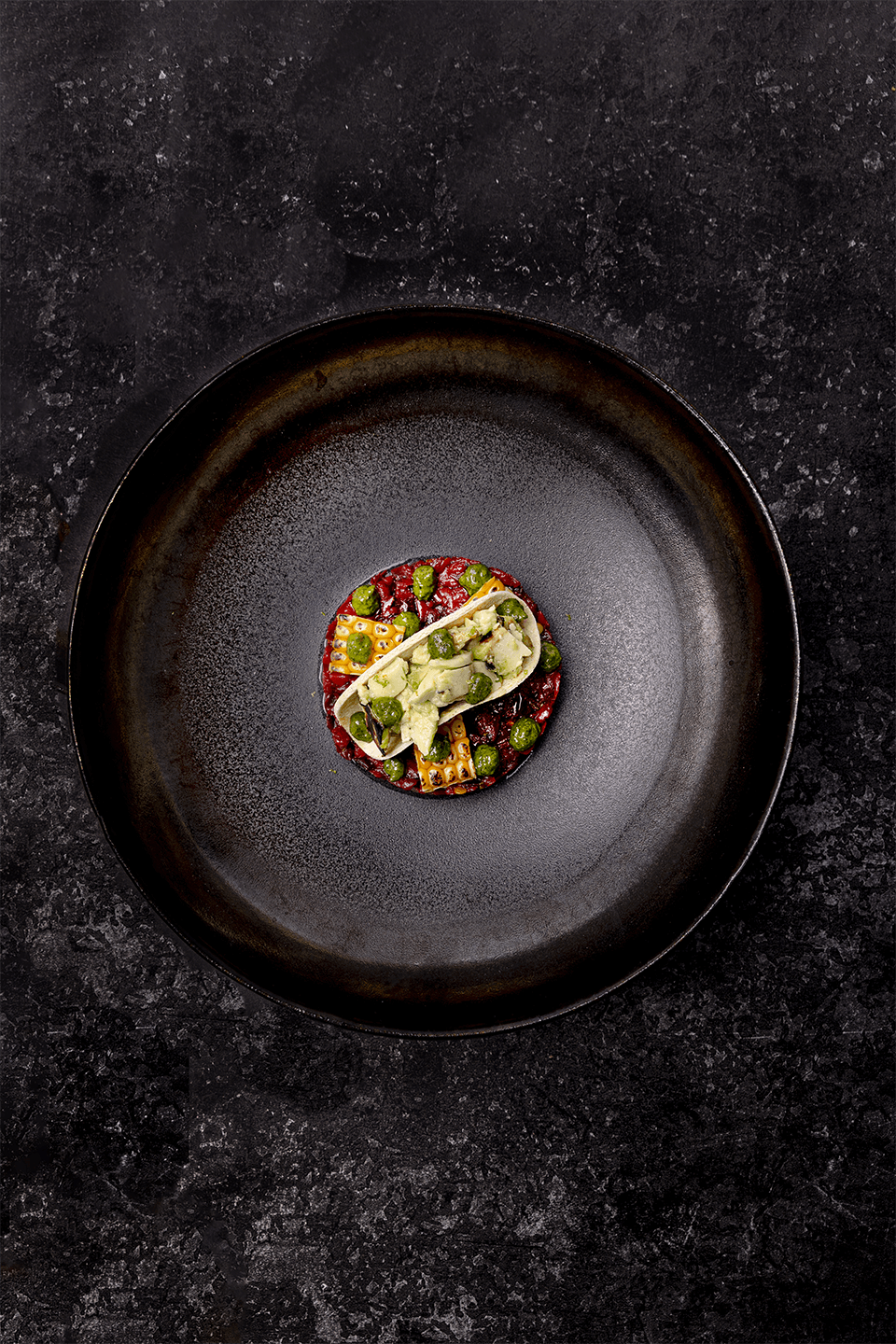  Mexicaanse tartaar van paprika met koriandertapenade en maïs